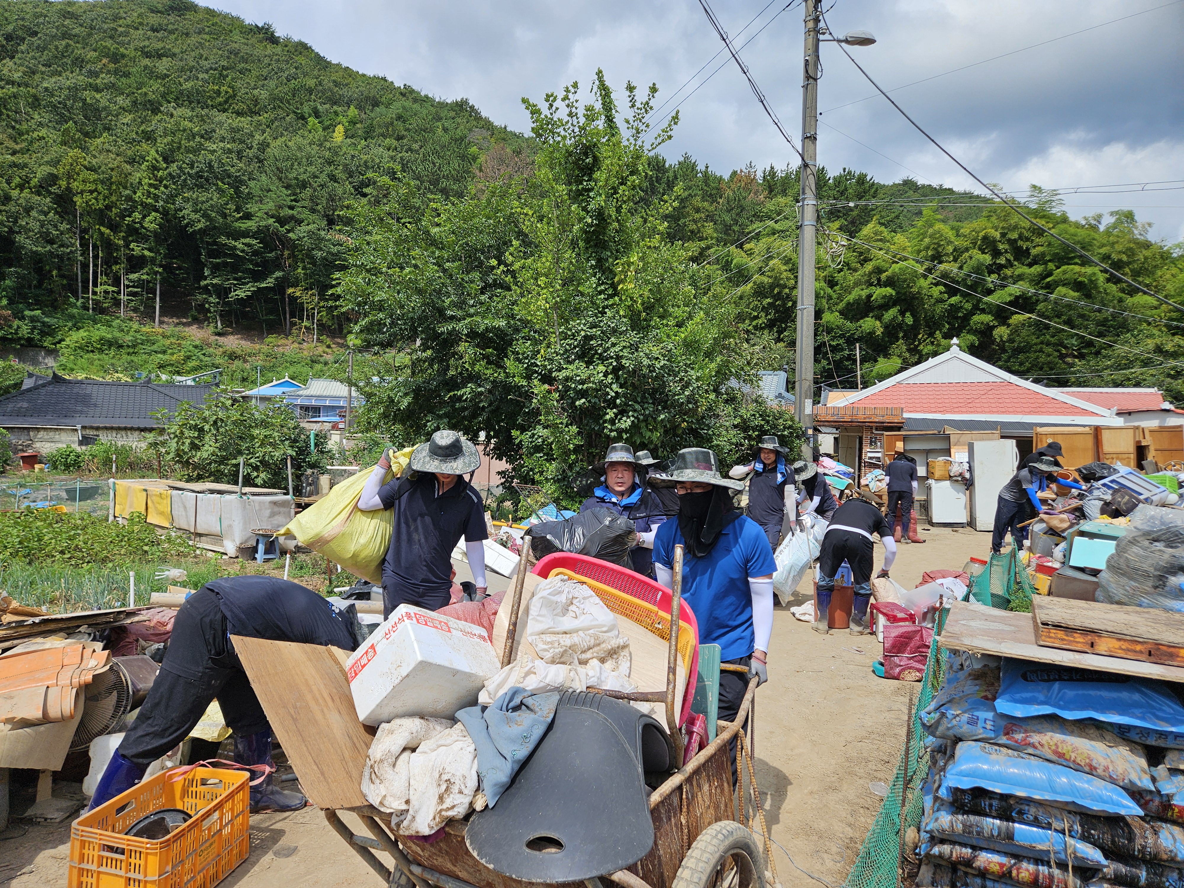 첨부 이미지